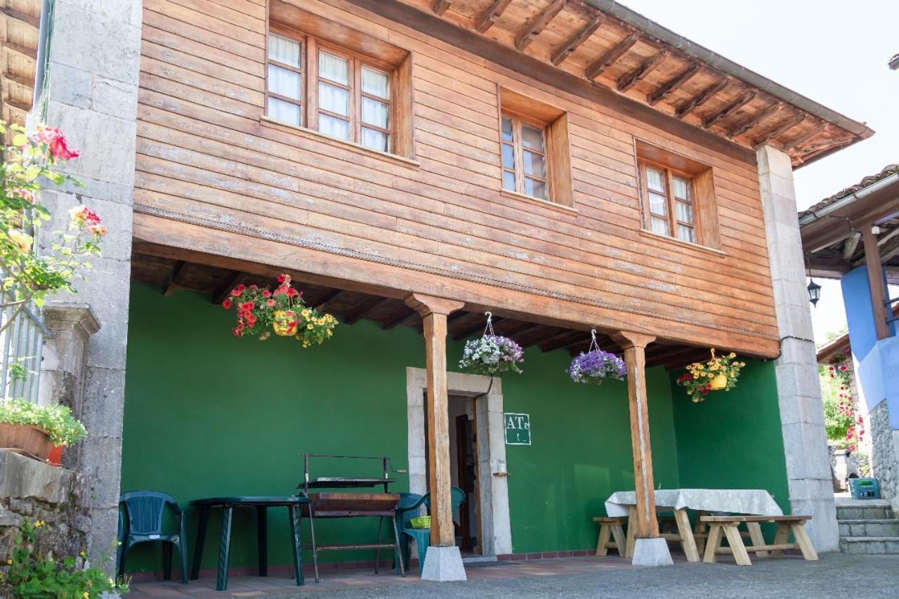 La Cabada Villa Ortiguero Екстериор снимка