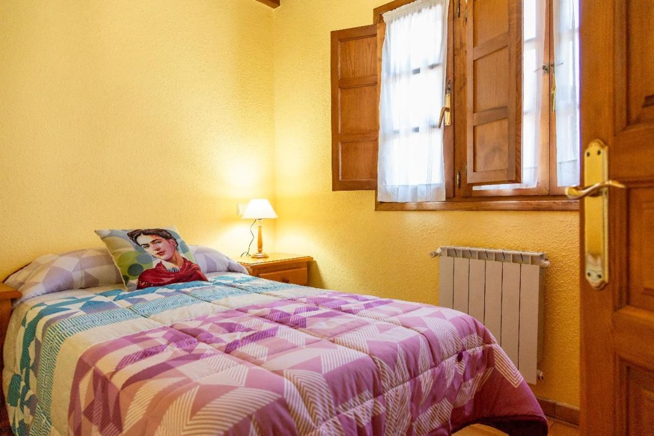 La Cabada Villa Ortiguero Екстериор снимка