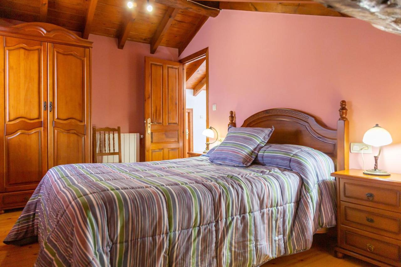 La Cabada Villa Ortiguero Екстериор снимка