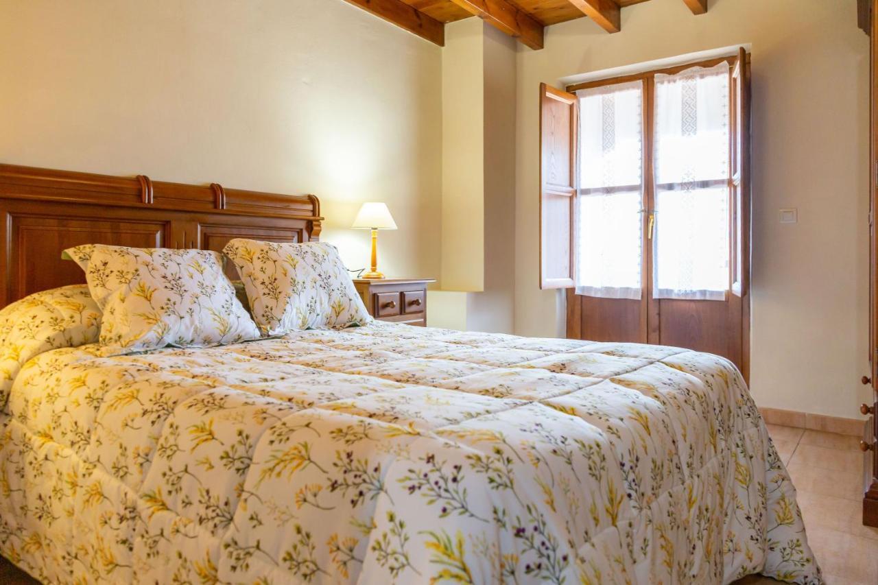La Cabada Villa Ortiguero Екстериор снимка