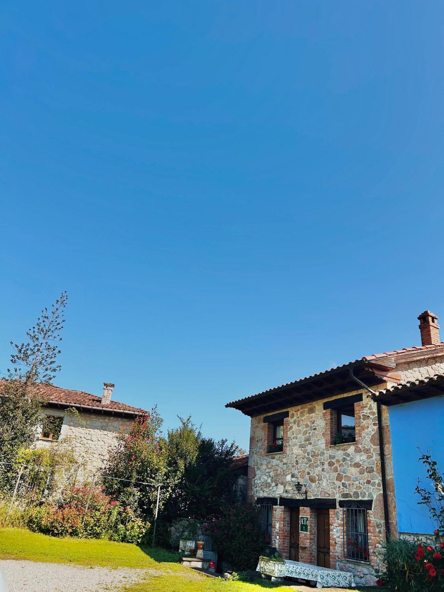 La Cabada Villa Ortiguero Екстериор снимка