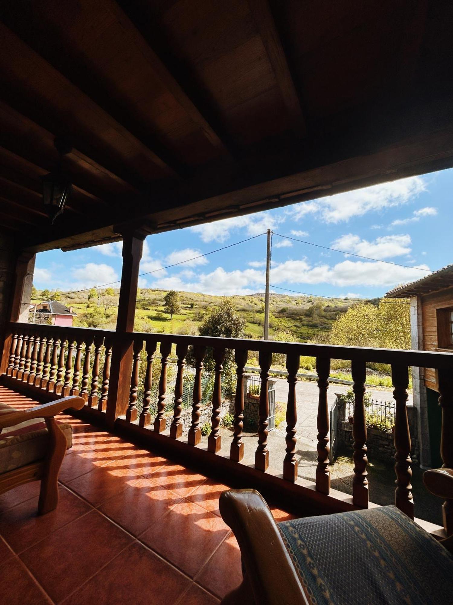 La Cabada Villa Ortiguero Екстериор снимка